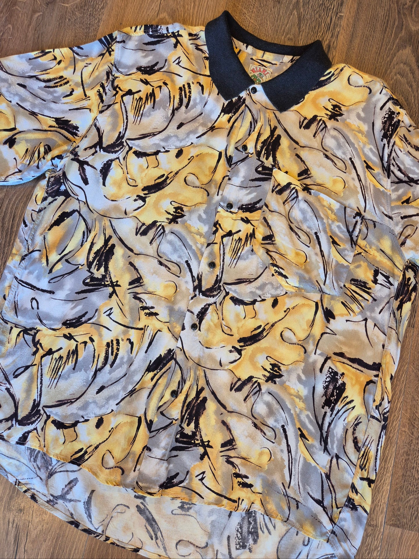 Abstract Vintage Button-Up Polo